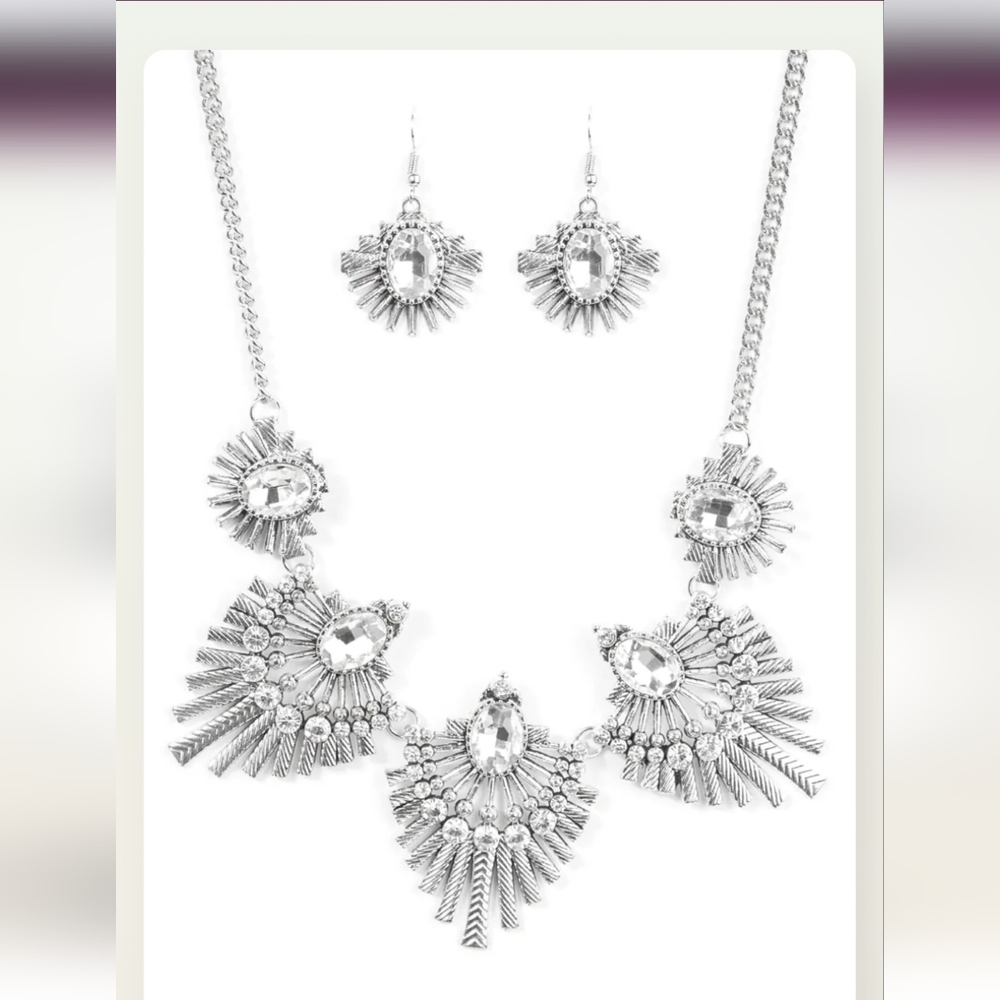Paparazzi Necklace ~ Miss YOU-niverse - Silver